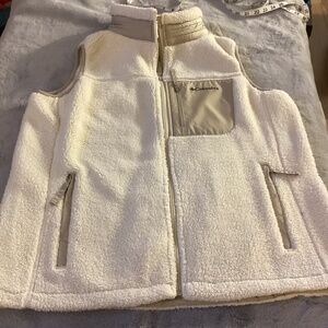 NWT Columbia size XL fleece vest